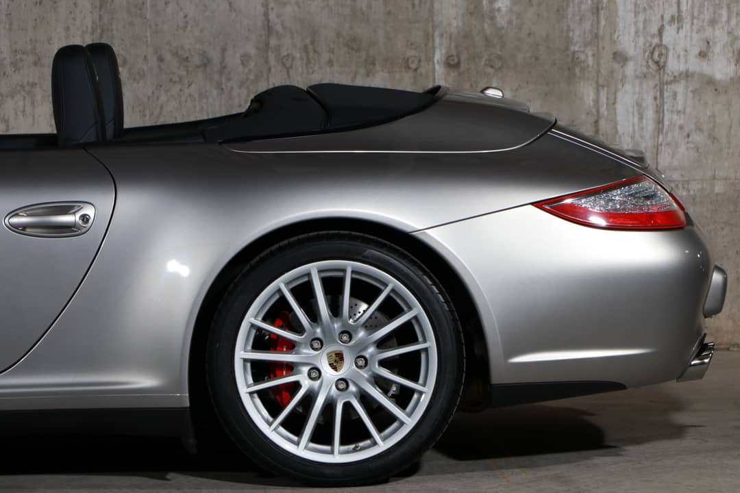 2012 Porsche 911 Carrera 4S — photo 22