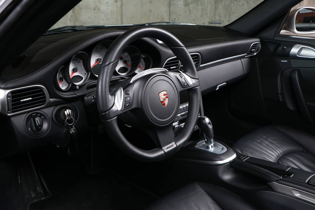 2012 Porsche 911 Carrera 4S — photo 27