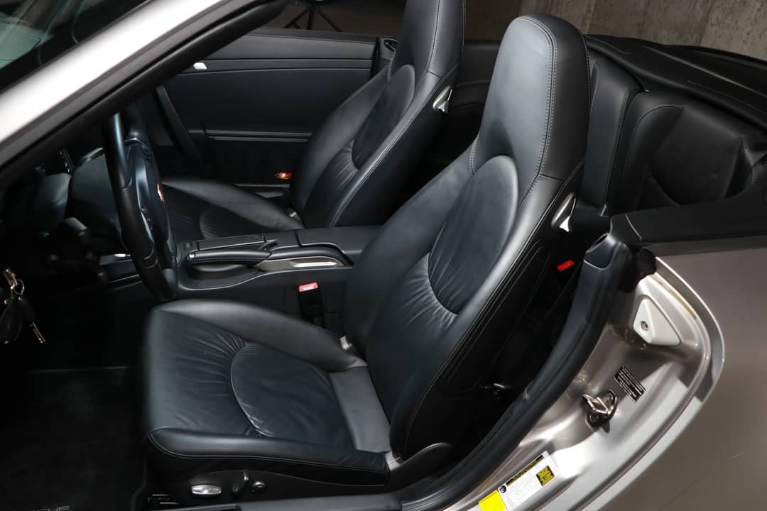 2012 Porsche 911 Carrera 4S — photo 28