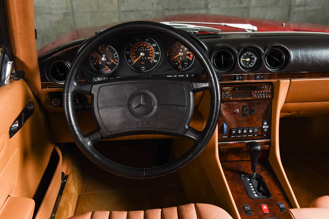 1986 Mercedes-Benz 560-Class 560 SL — photo 46