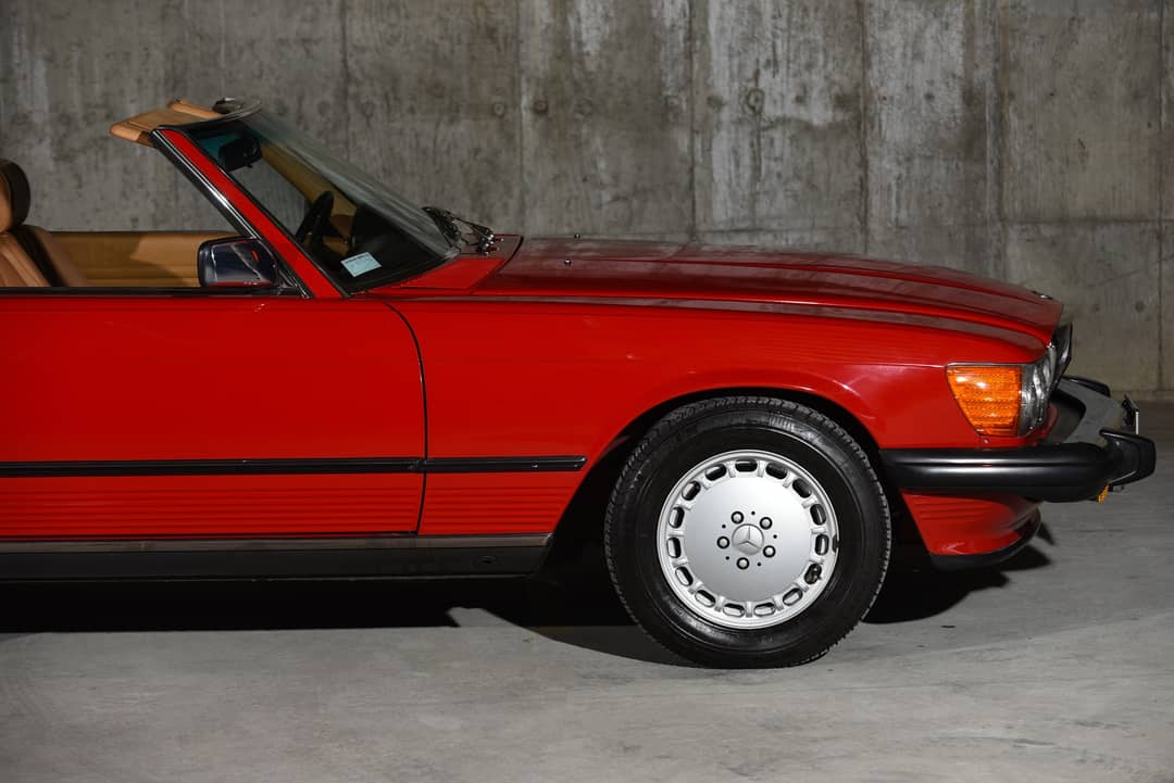 1986 Mercedes-Benz 560-Class 560 SL — photo 10