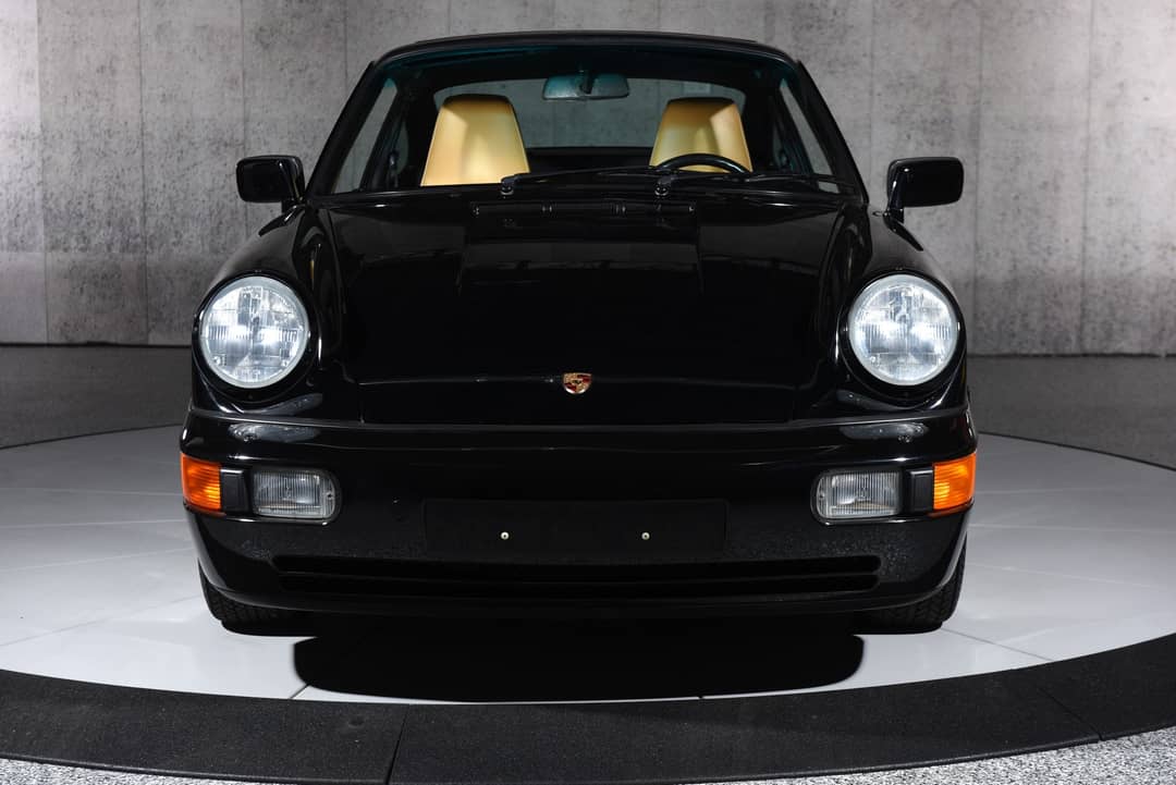 1990 Porsche 911 Carrera 4 — photo 13