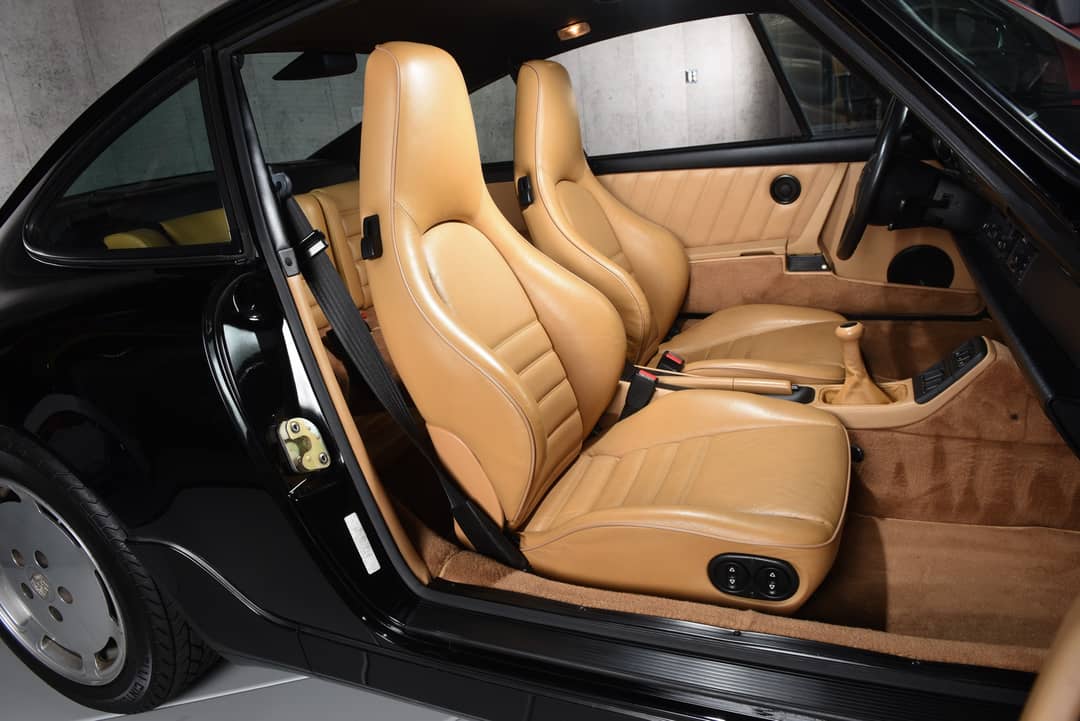 1990 Porsche 911 Carrera 4 — photo 40