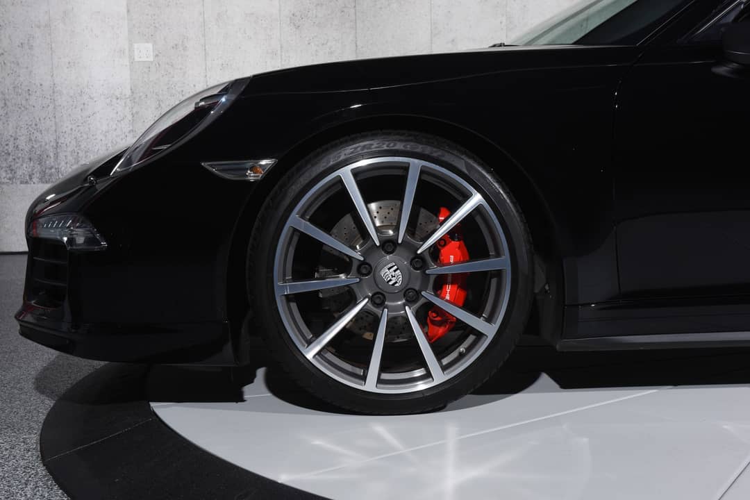 2014 Porsche 911 Carrera 4S Aero Kit — photo 14