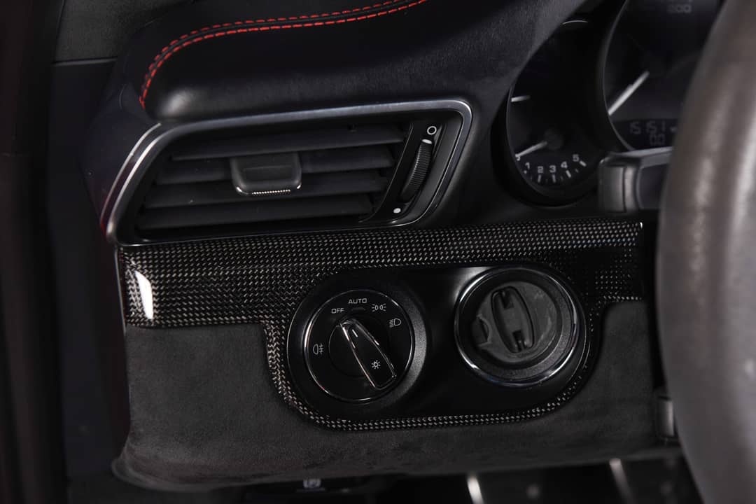 2016 Porsche 911 Carrera GTS — photo 21