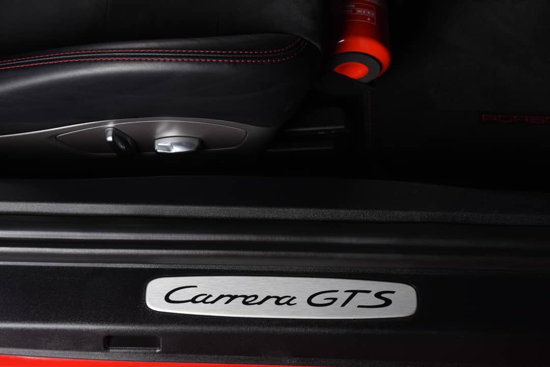 2016 Porsche 911 Carrera GTS — photo 25