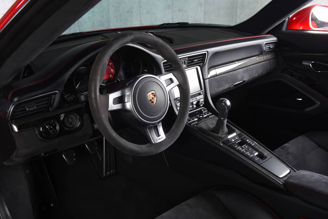 2016 Porsche 911 Carrera GTS — photo 4