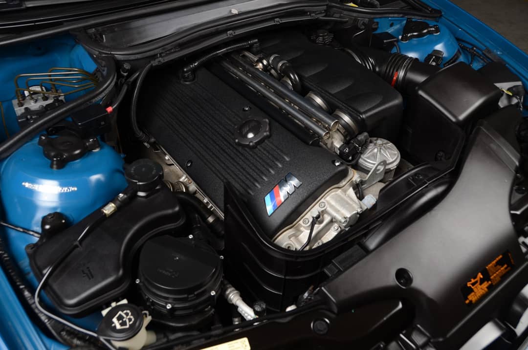 2002 BMW M3 — photo 13