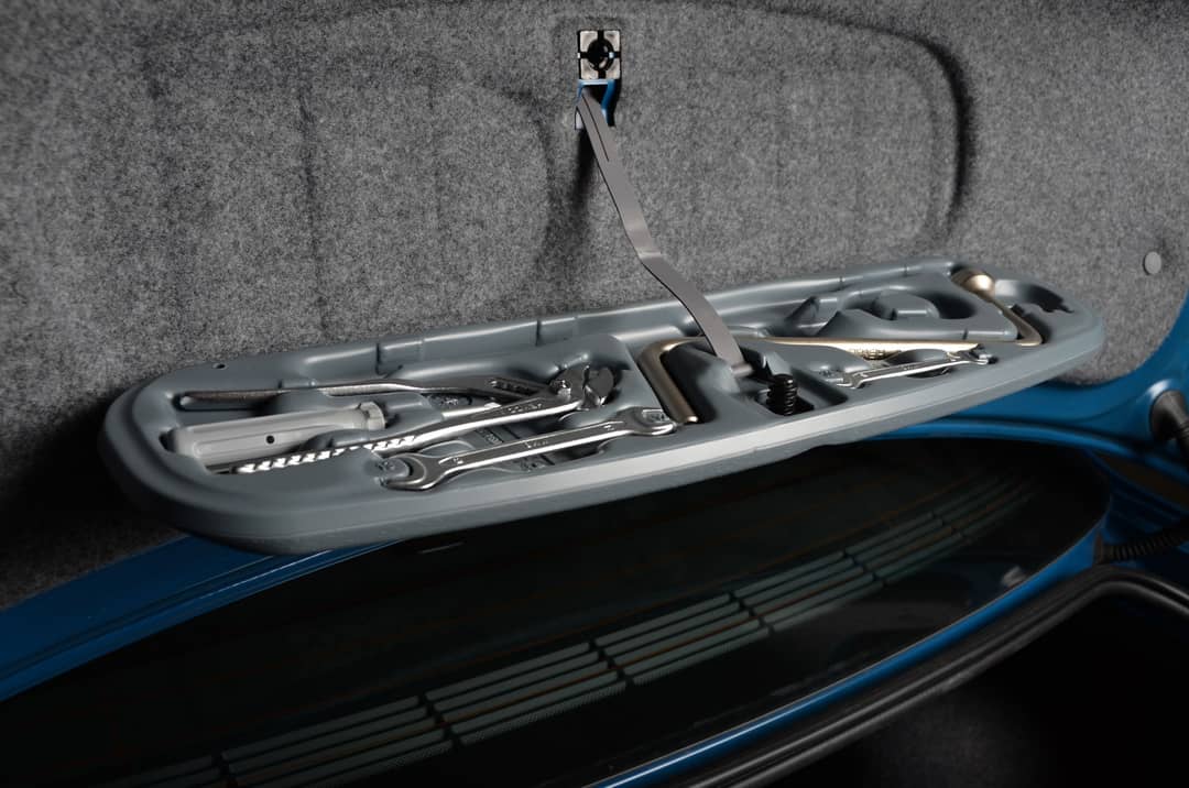 2002 BMW M3 — photo 7