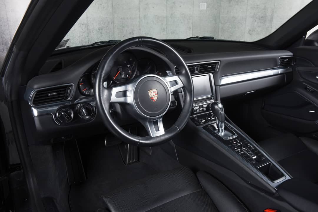 2014 Porsche 911 Carrera — photo 34