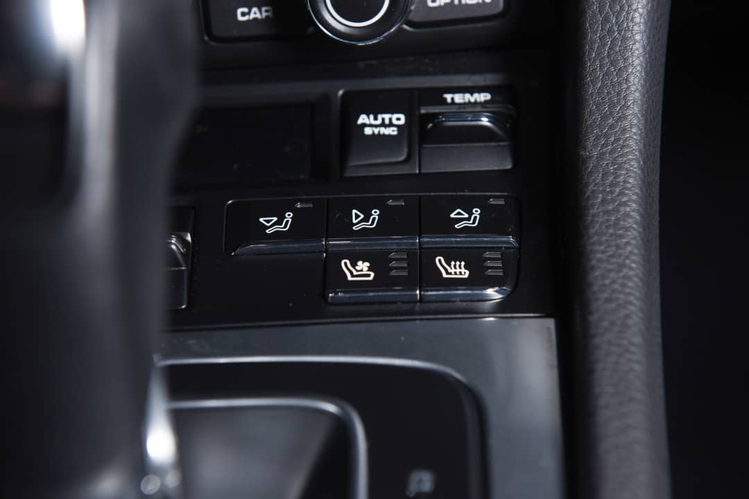 2014 Porsche 911 Carrera — photo 42