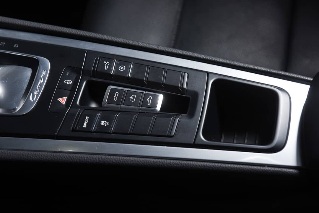 2014 Porsche 911 Carrera — photo 44