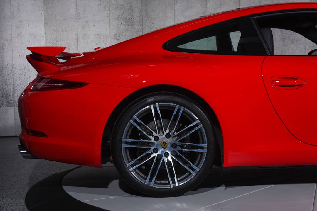 2015 Porsche 911 Carrera — photo 13