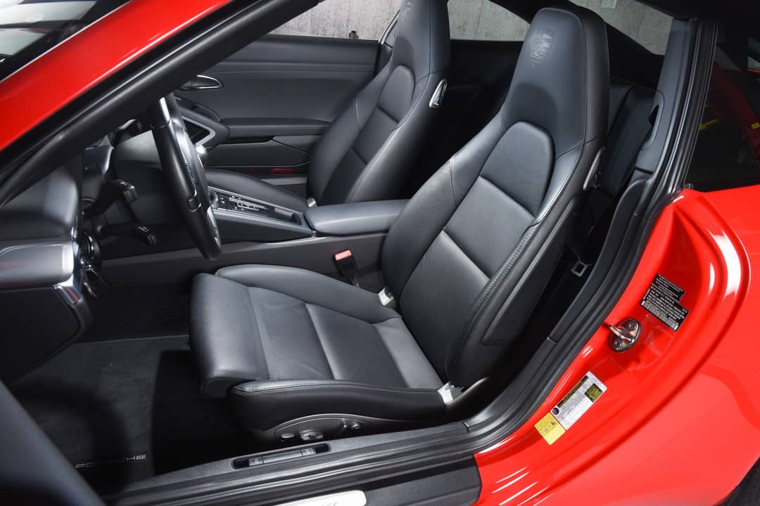 2015 Porsche 911 Carrera — photo 20