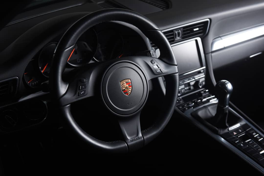 2015 Porsche 911 Carrera — photo 23