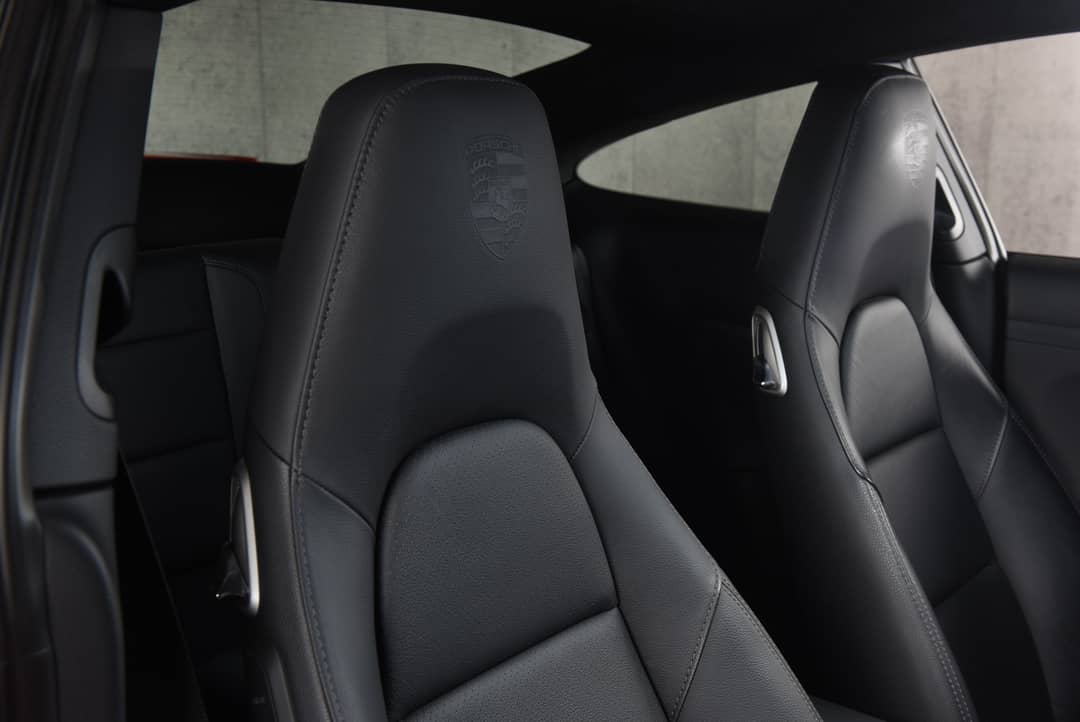 2015 Porsche 911 Carrera — photo 28