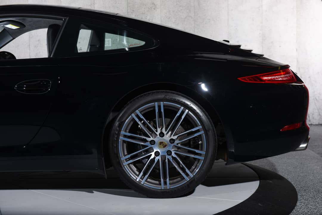 2015 Porsche 911 Carrera — photo 16