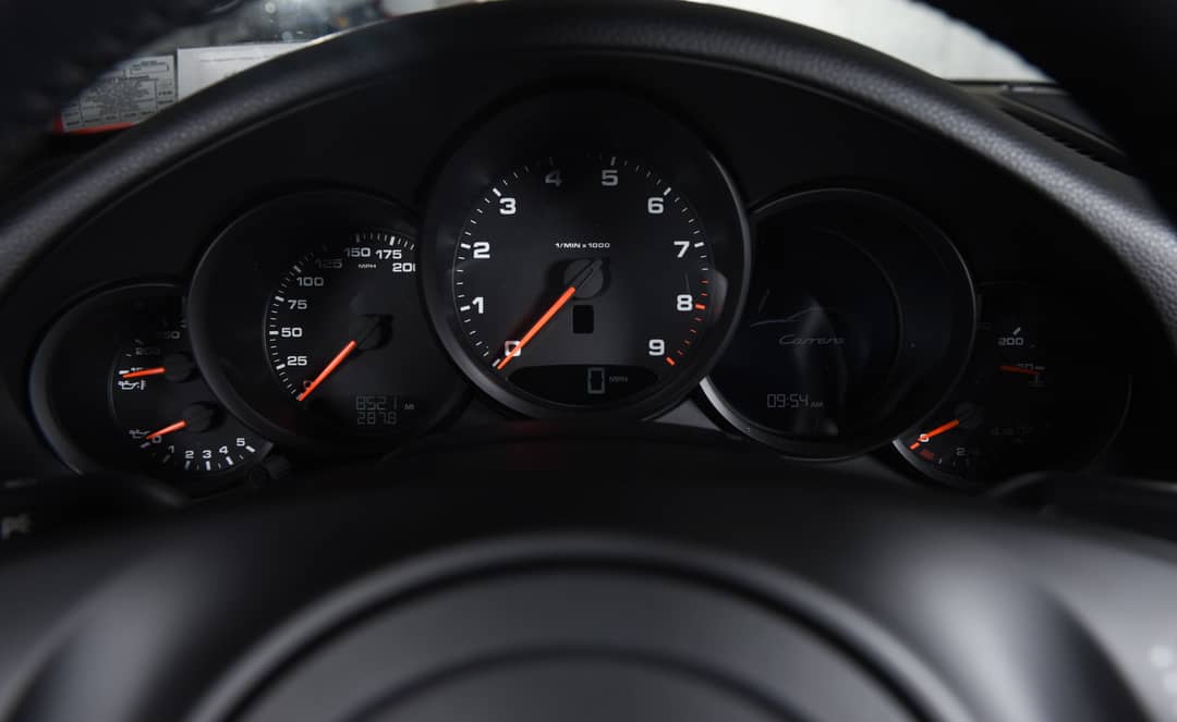 2015 Porsche 911 Carrera — photo 24