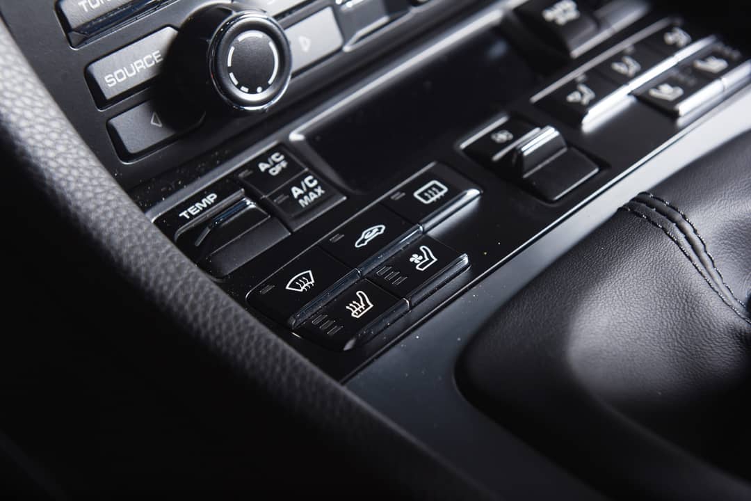 2015 Porsche 911 Carrera — photo 28