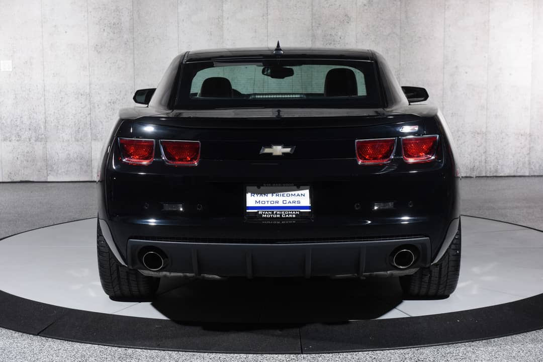 2011 Chevrolet Camaro SS — photo 13