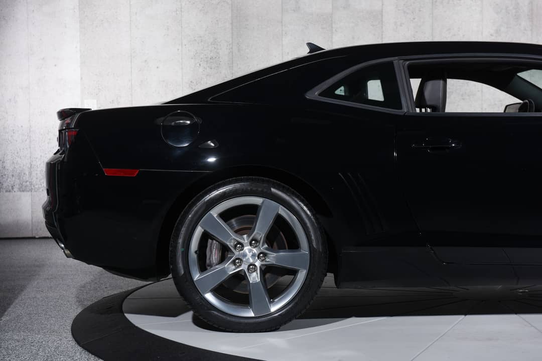2011 Chevrolet Camaro SS — photo 16