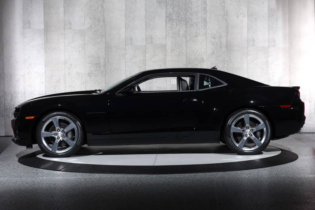 2011 Chevrolet Camaro SS — photo 19