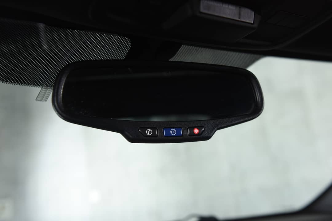 2011 Chevrolet Camaro SS — photo 26