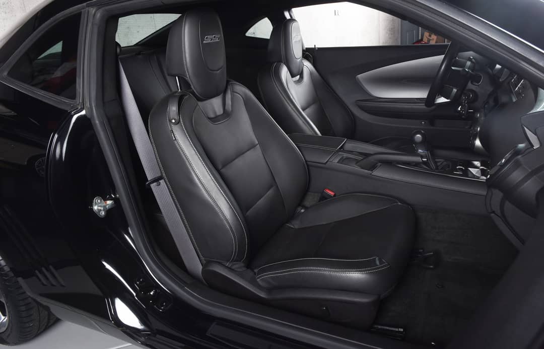 2011 Chevrolet Camaro SS — photo 35