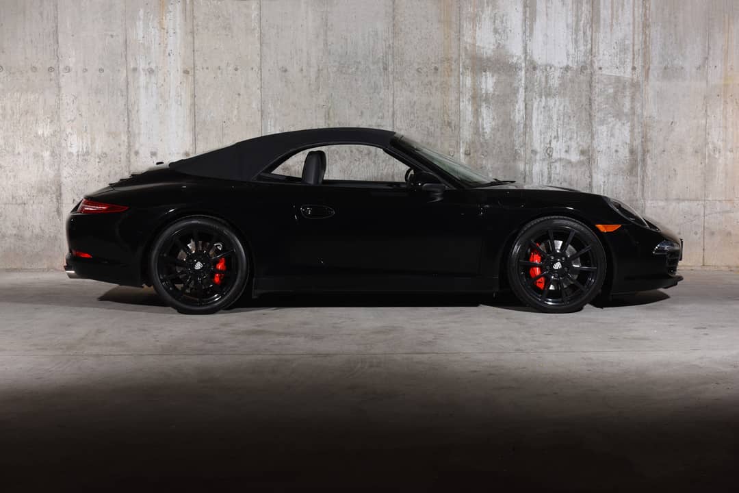 2015 Porsche 911 Carrera S — photo 2