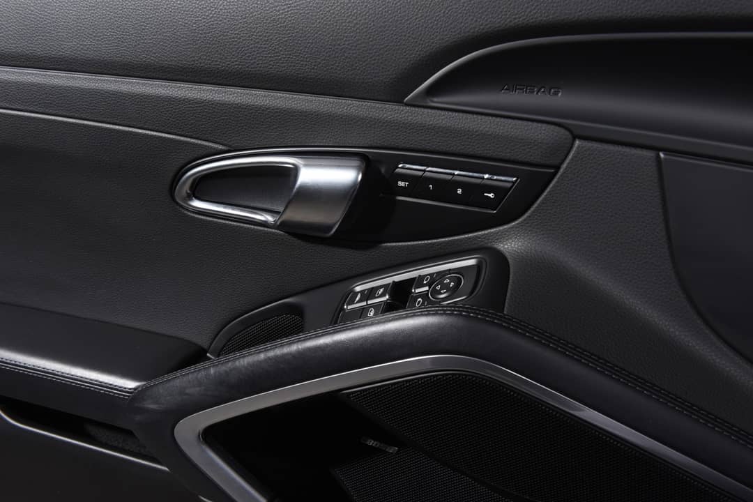 2015 Porsche 911 Carrera S — photo 29