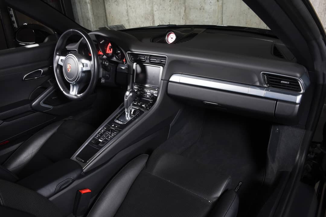 2015 Porsche 911 Carrera S — photo 48