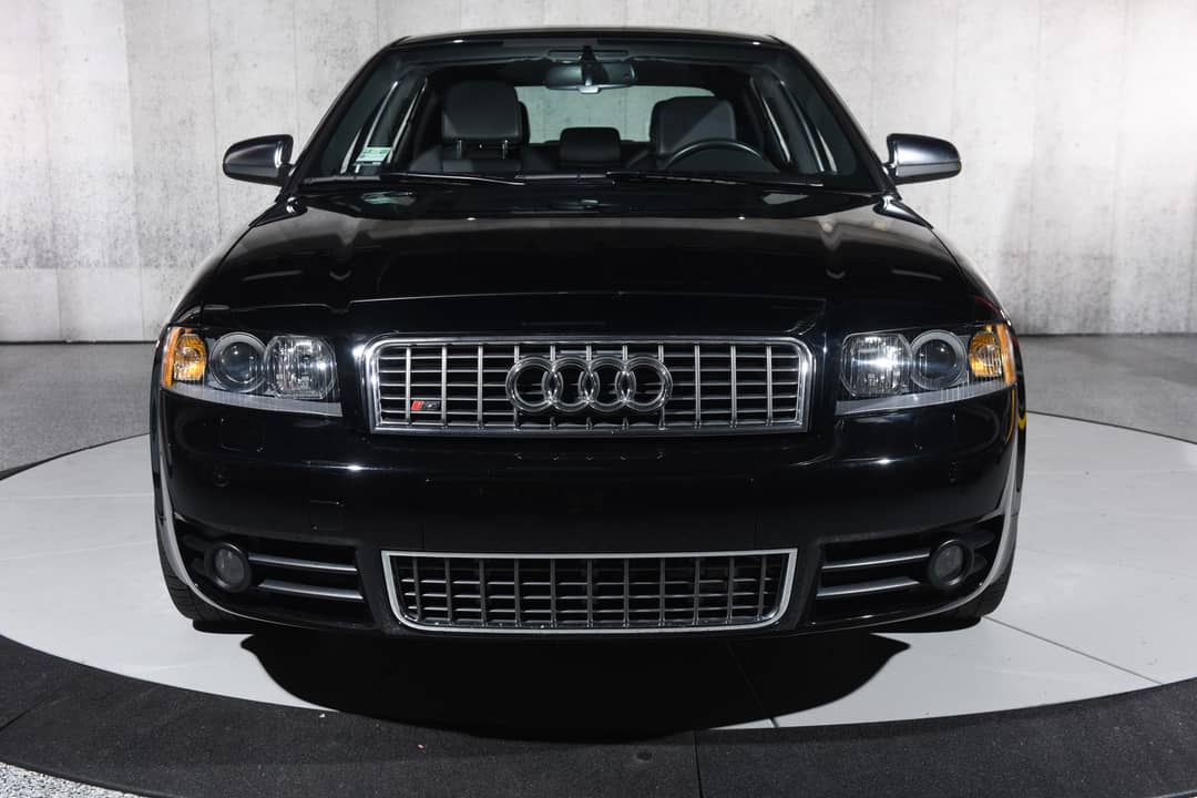 2005 Audi S4 quattro — photo 12