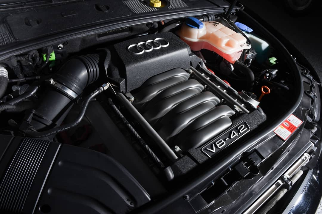 2005 Audi S4 quattro — photo 14