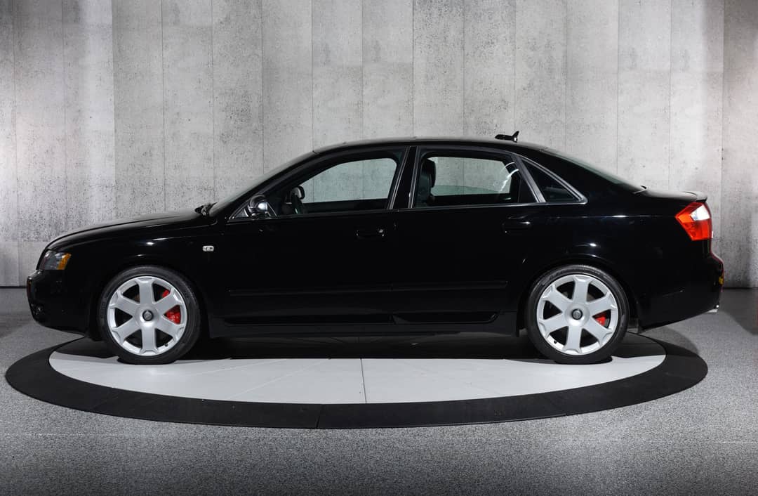 2005 Audi S4 quattro — photo 19