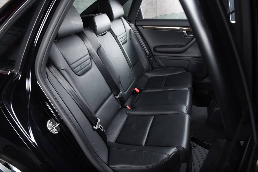 2005 Audi S4 quattro — photo 38
