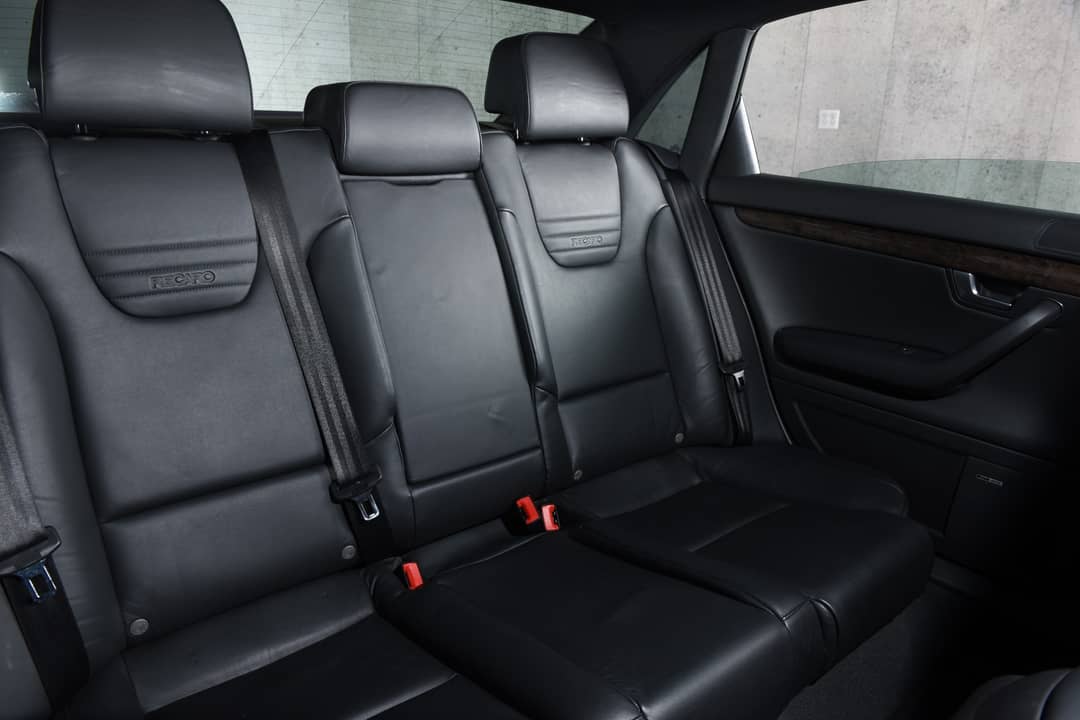 2005 Audi S4 quattro — photo 39