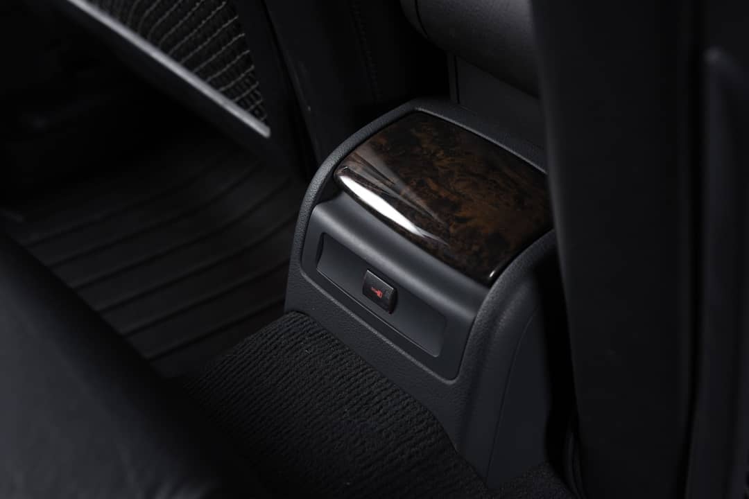 2005 Audi S4 quattro — photo 42