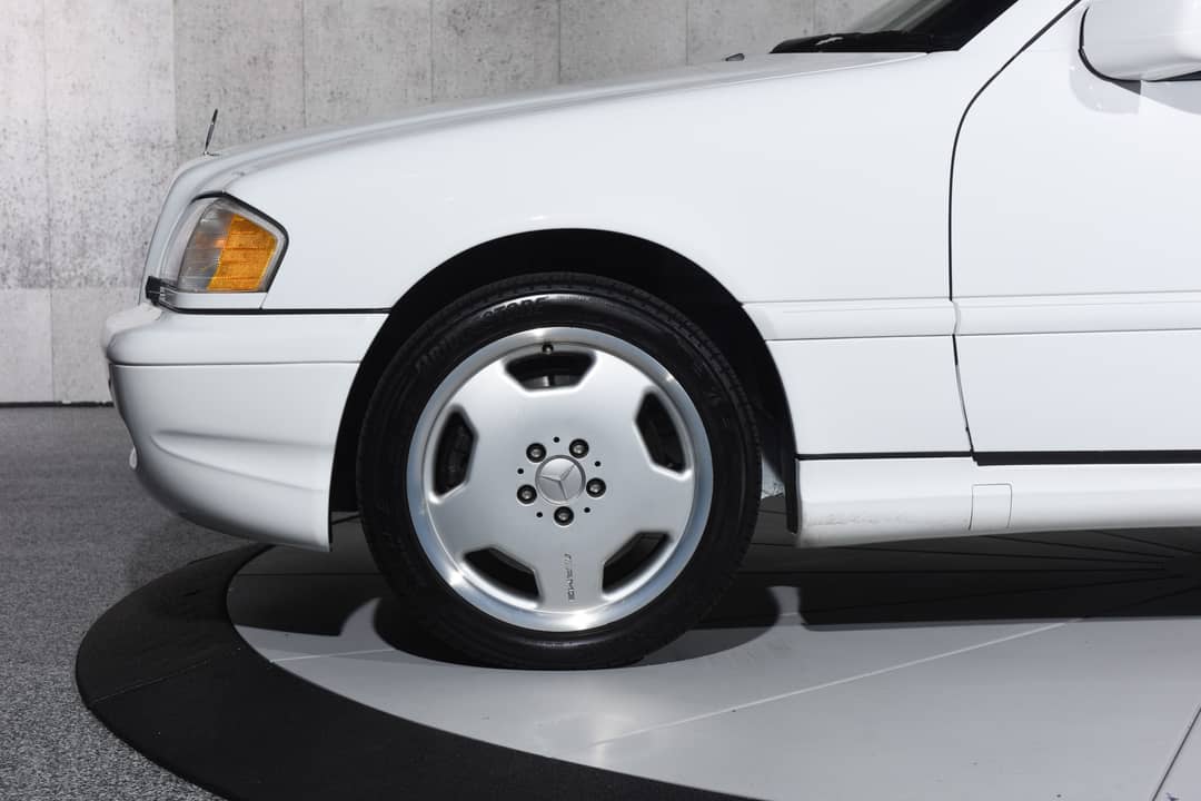1998 Mercedes-Benz C-Class C 43 AMG — photo 31