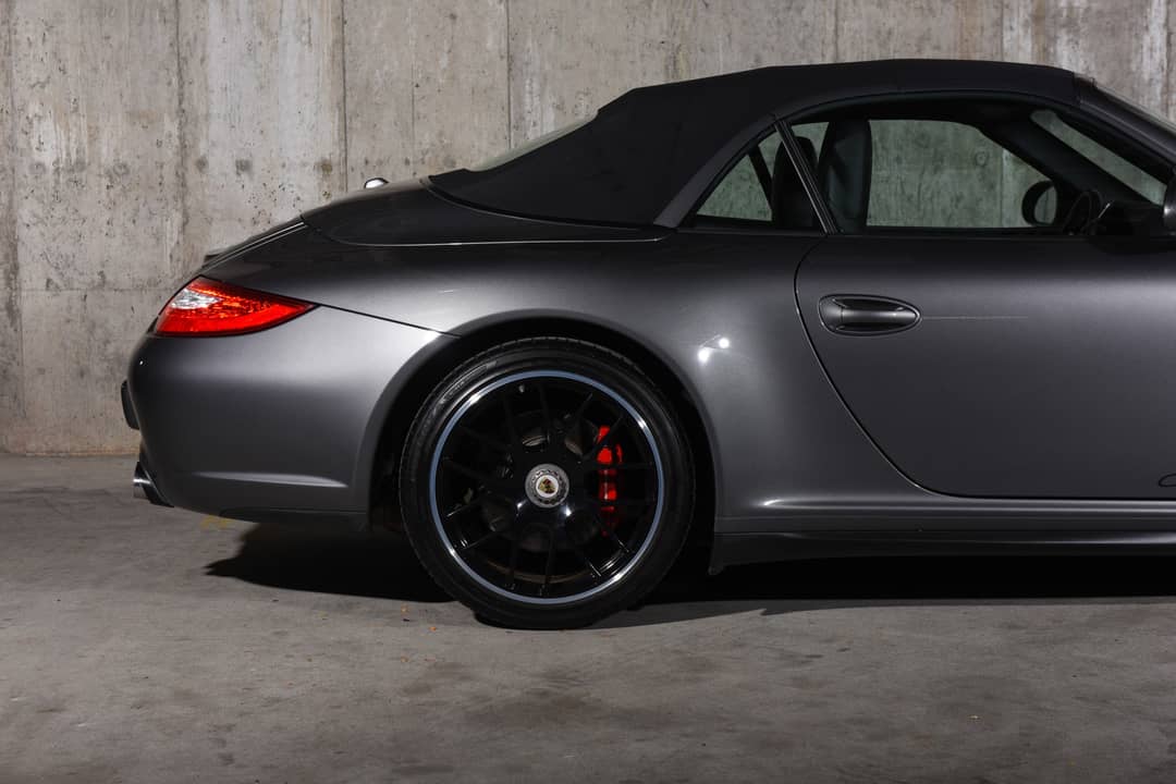 2012 Porsche 911 Carrera 4 GTS — photo 27