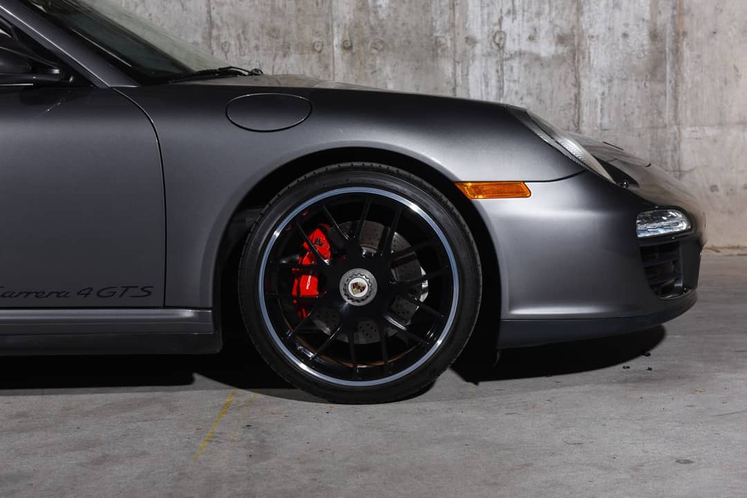 2012 Porsche 911 Carrera 4 GTS — photo 28
