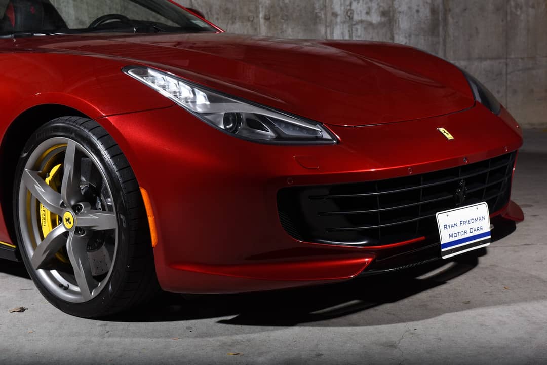 2017 Ferrari GTC4Lusso — photo 3