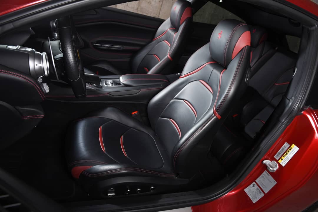 2017 Ferrari GTC4Lusso — photo 33