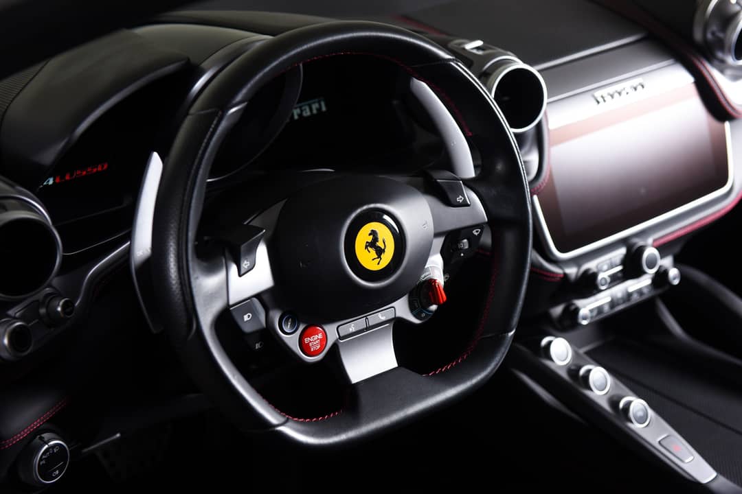 2017 Ferrari GTC4Lusso — photo 42