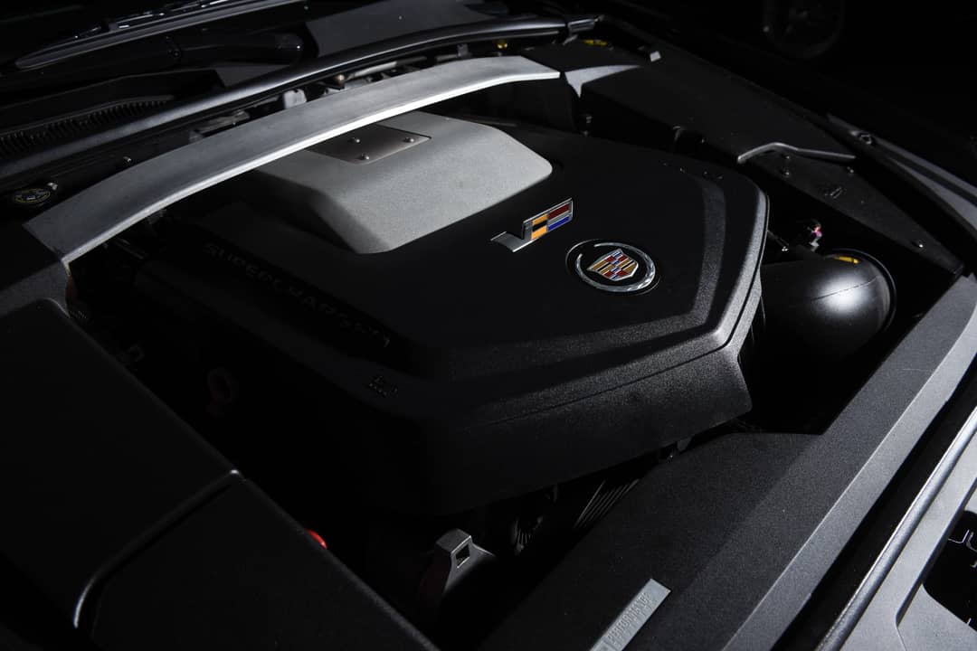 2011 Cadillac CTS-V — photo 14