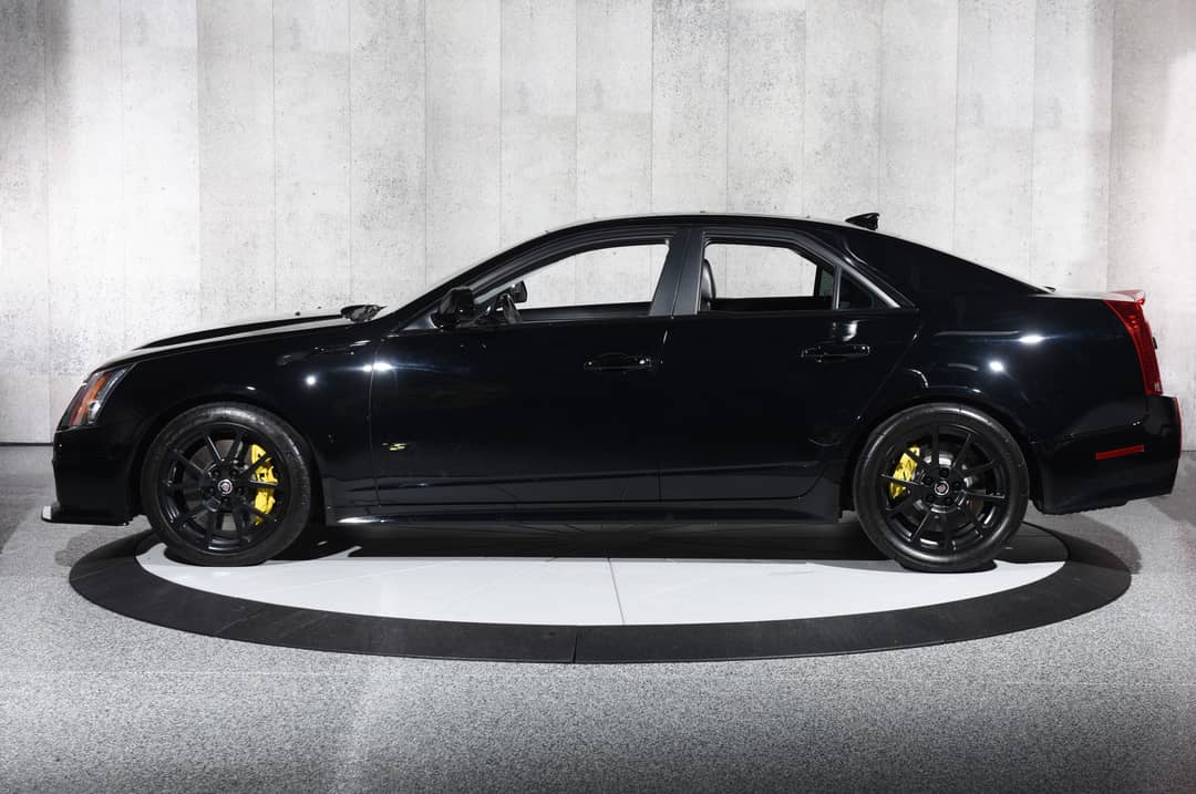 2011 Cadillac CTS-V — photo 22