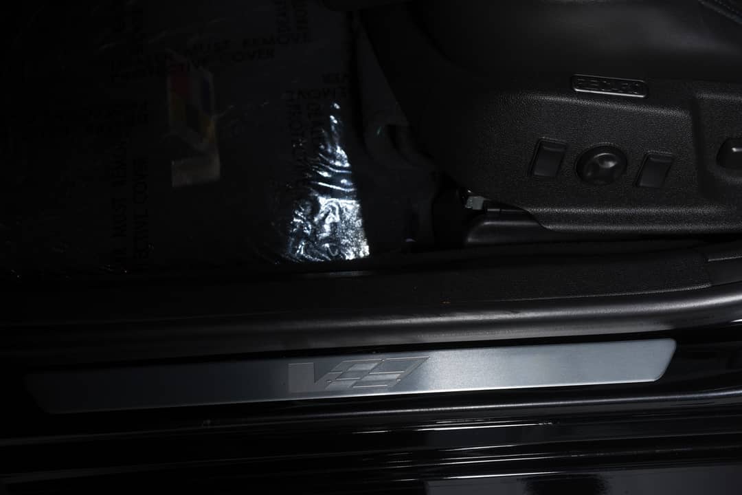 2011 Cadillac CTS-V — photo 30