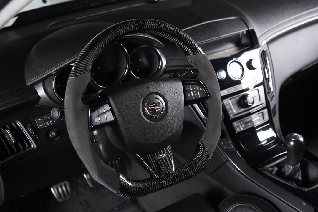 2011 Cadillac CTS-V — photo 32