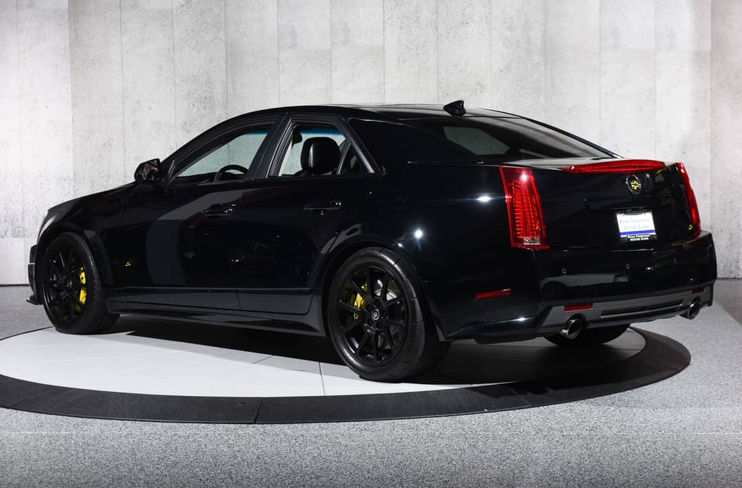 2011 Cadillac CTS-V — photo 5