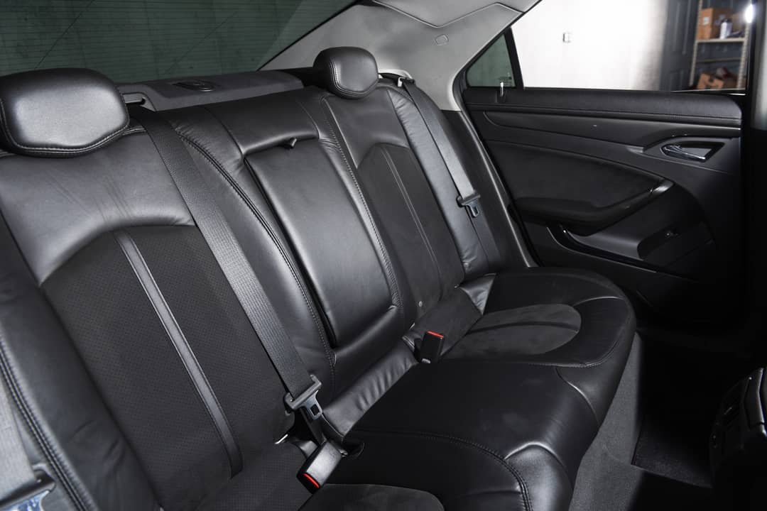 2011 Cadillac CTS-V — photo 40
