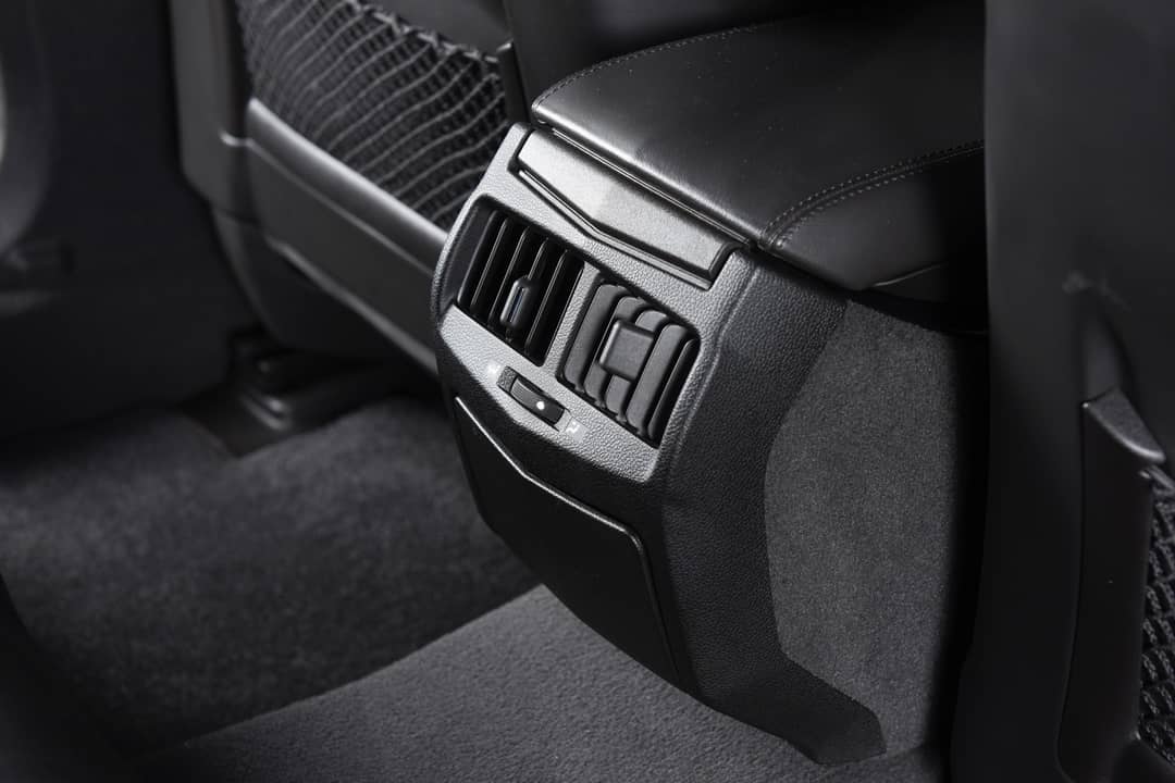 2011 Cadillac CTS-V — photo 41